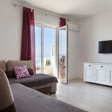 Apartmani Jolanda Podgora Exterior photo