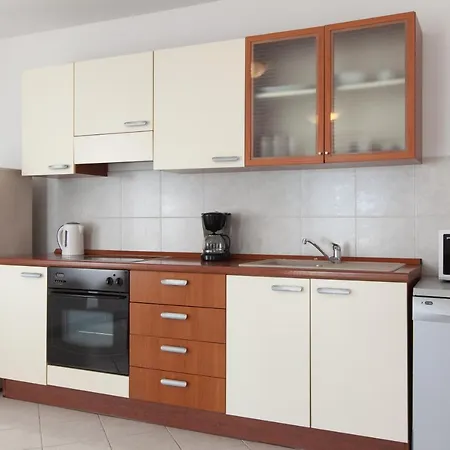 Apartmani Jolanda Podgora Exterior photo