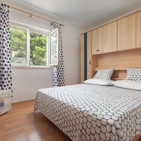 Apartmani Jolanda Podgora Exterior photo