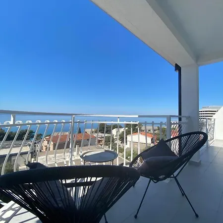 Apartmani Jolanda Podgora Exterior photo