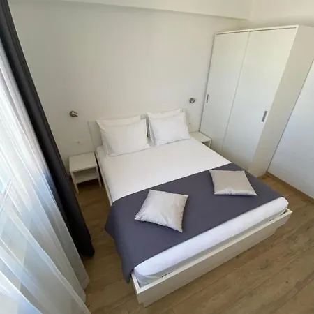 Apartmani Jolanda Podgora Exterior photo