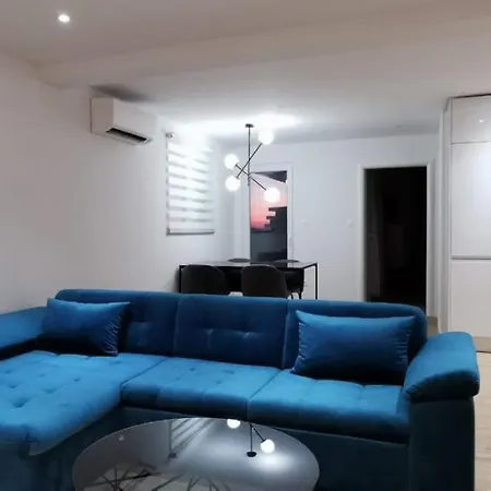 Apartmani Jolanda Podgora Exterior photo